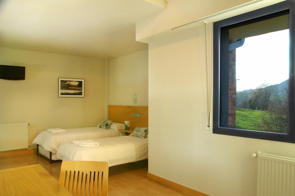 Hotel Txintxua Hernani Oda fotoğraf