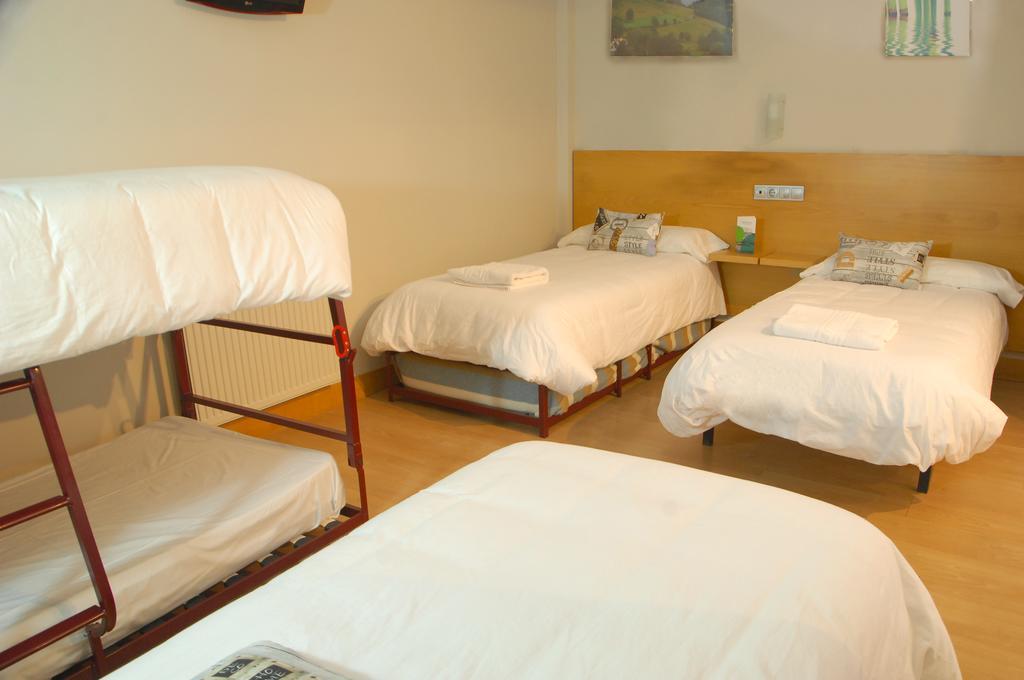 Hotel Txintxua Hernani Oda fotoğraf