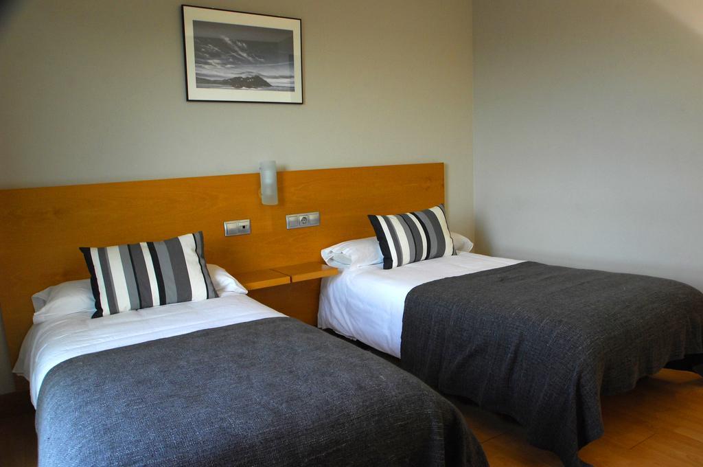 Hotel Txintxua Hernani Oda fotoğraf